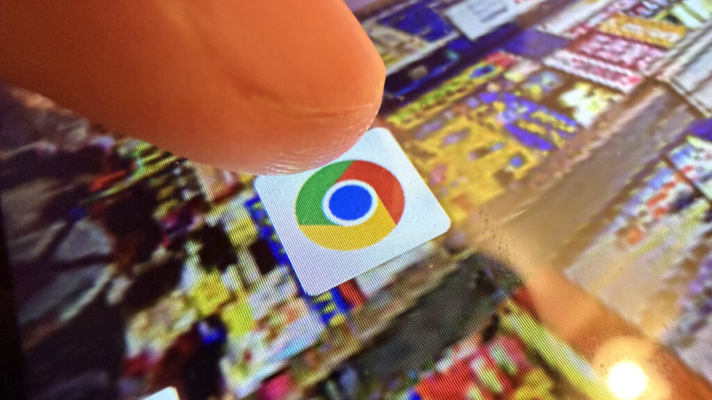 Google not forced to sell Chrome