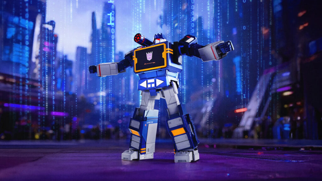 Robosen Soundwave Transformer